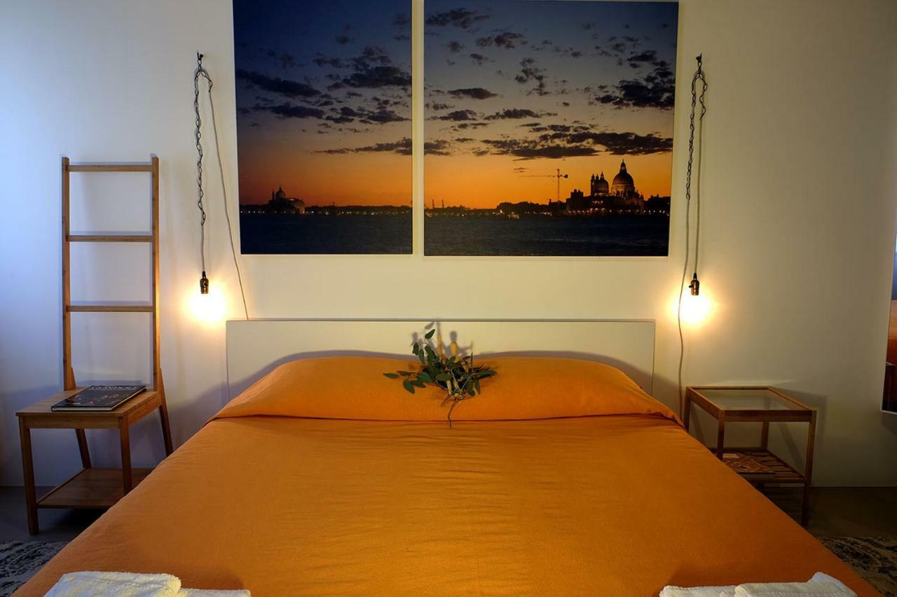 Sottopiano - Comfort In The Center Венеция Экстерьер фото